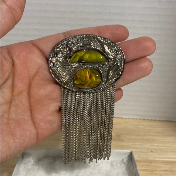 Vintage Silver Brooch with Fringe chain - Picture 6 of 11